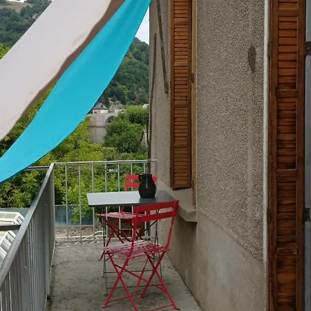 Suite Avec Vue Panoramique Sur La Truyere Entraygues-sur-Truyere Exterior photo