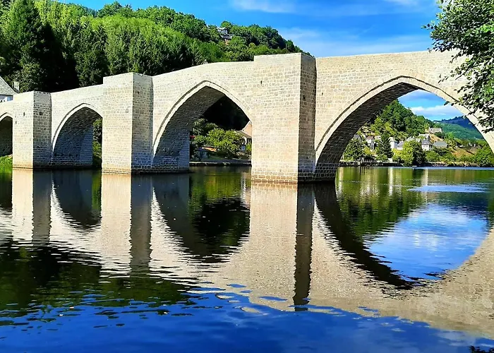 Suite Avec Vue Panoramique Sur La Truyere