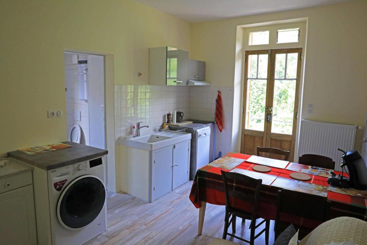 Avec Vue Panoramique Sur La Truyere Apartment